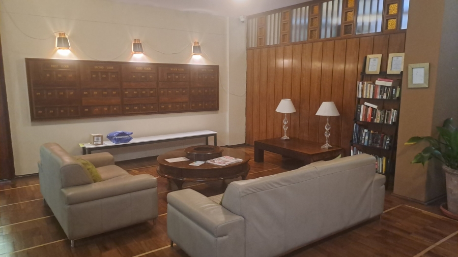 1 Bedroom Property for Sale in Killarney Gauteng