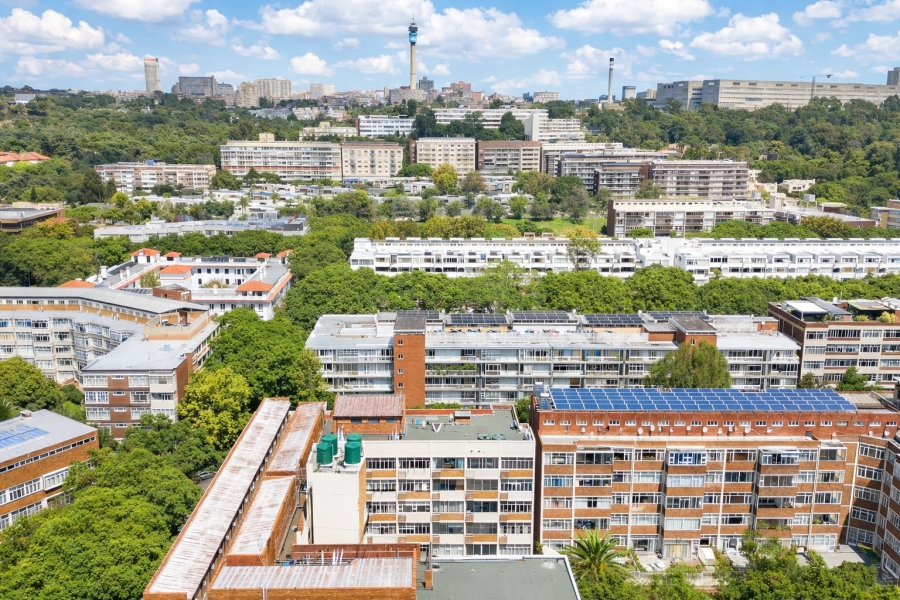 2 Bedroom Property for Sale in Killarney Gauteng