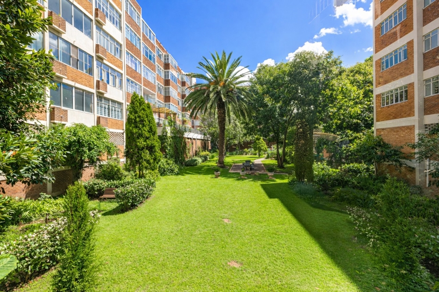 2 Bedroom Property for Sale in Killarney Gauteng