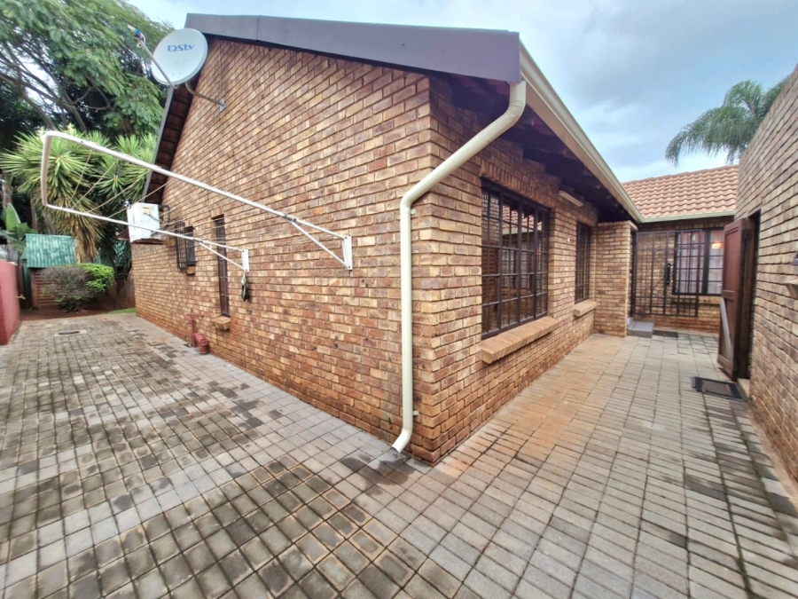 4 Bedroom Property for Sale in Montana Park Gauteng