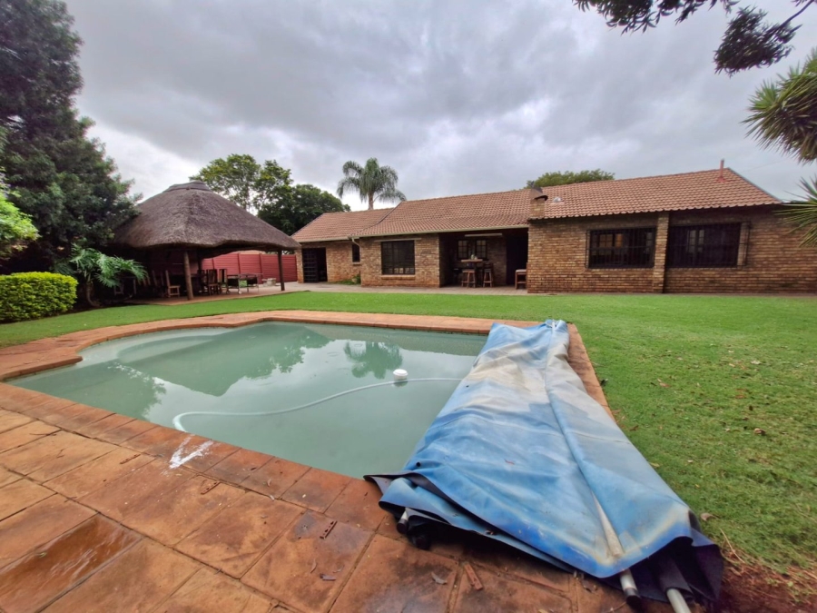4 Bedroom Property for Sale in Montana Park Gauteng