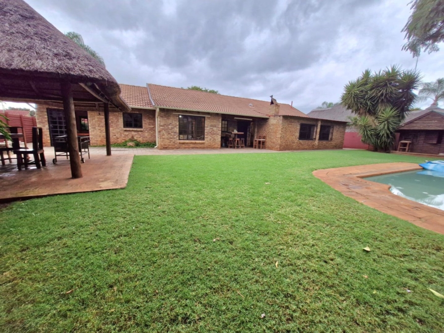 4 Bedroom Property for Sale in Montana Park Gauteng