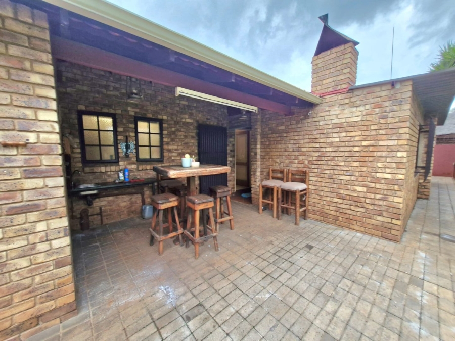 4 Bedroom Property for Sale in Montana Park Gauteng