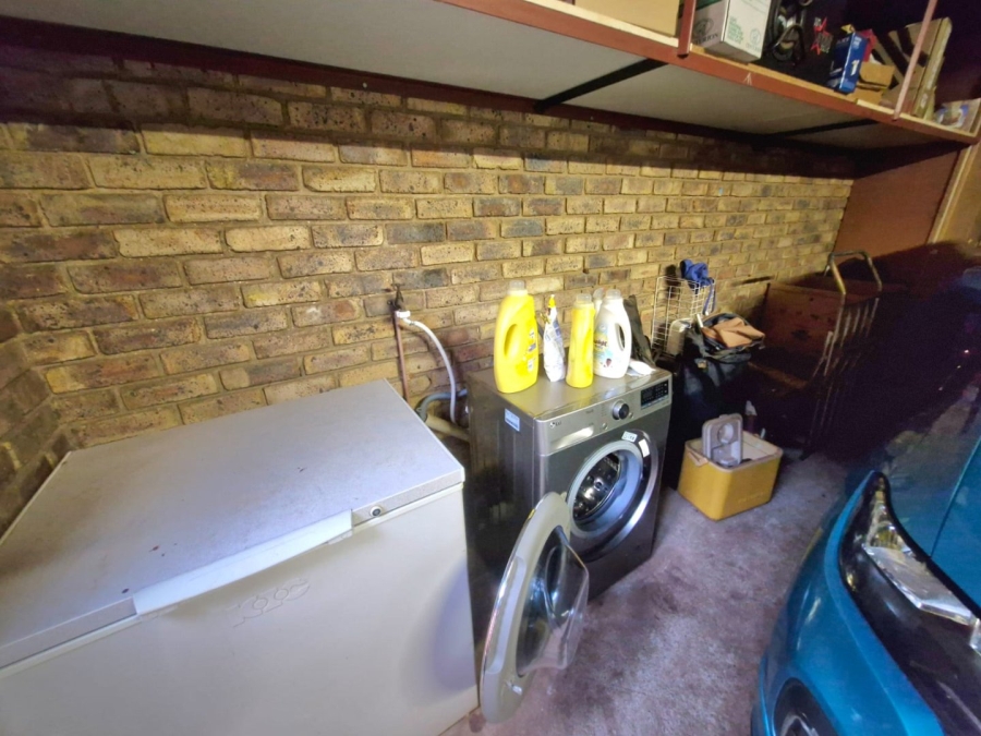 4 Bedroom Property for Sale in Montana Park Gauteng