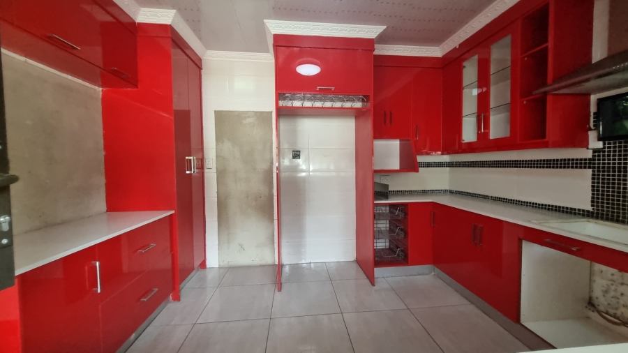 4 Bedroom Property for Sale in Arcon Park Gauteng