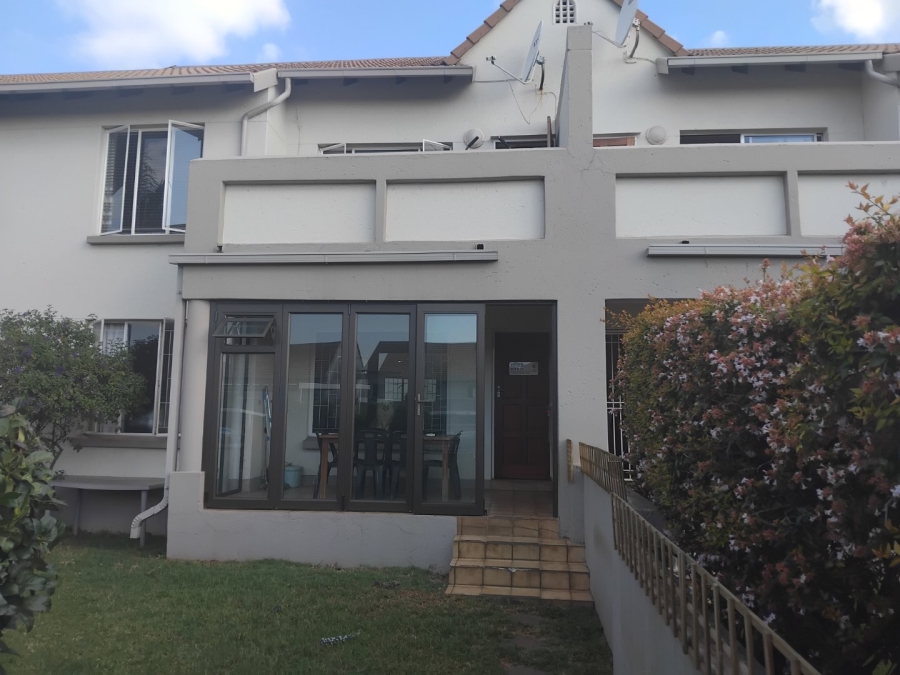 3 Bedroom Property for Sale in Eden Glen Gauteng