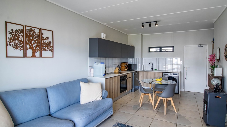 1 Bedroom Property for Sale in Aspen Hills Gauteng