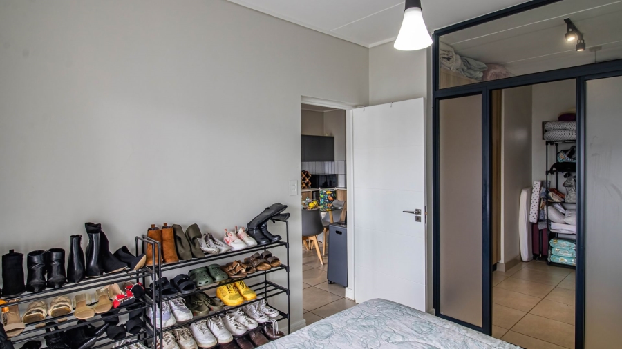 1 Bedroom Property for Sale in Aspen Hills Gauteng