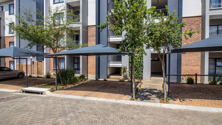 1 Bedroom Property for Sale in Aspen Hills Gauteng