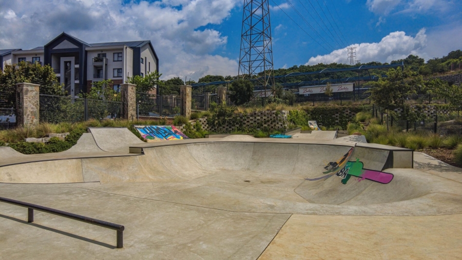 1 Bedroom Property for Sale in Aspen Hills Gauteng