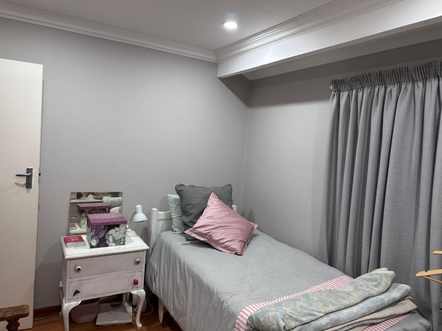 3 Bedroom Property for Sale in Elardus Park Gauteng