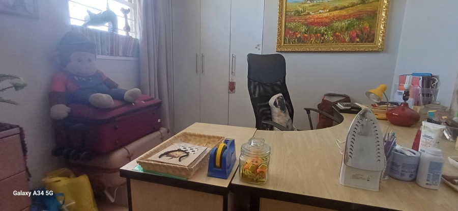 2 Bedroom Property for Sale in New Redruth Gauteng