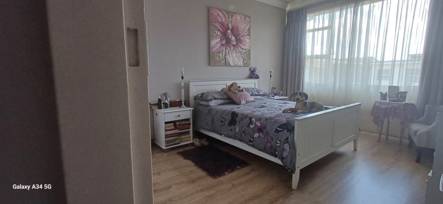 2 Bedroom Property for Sale in New Redruth Gauteng