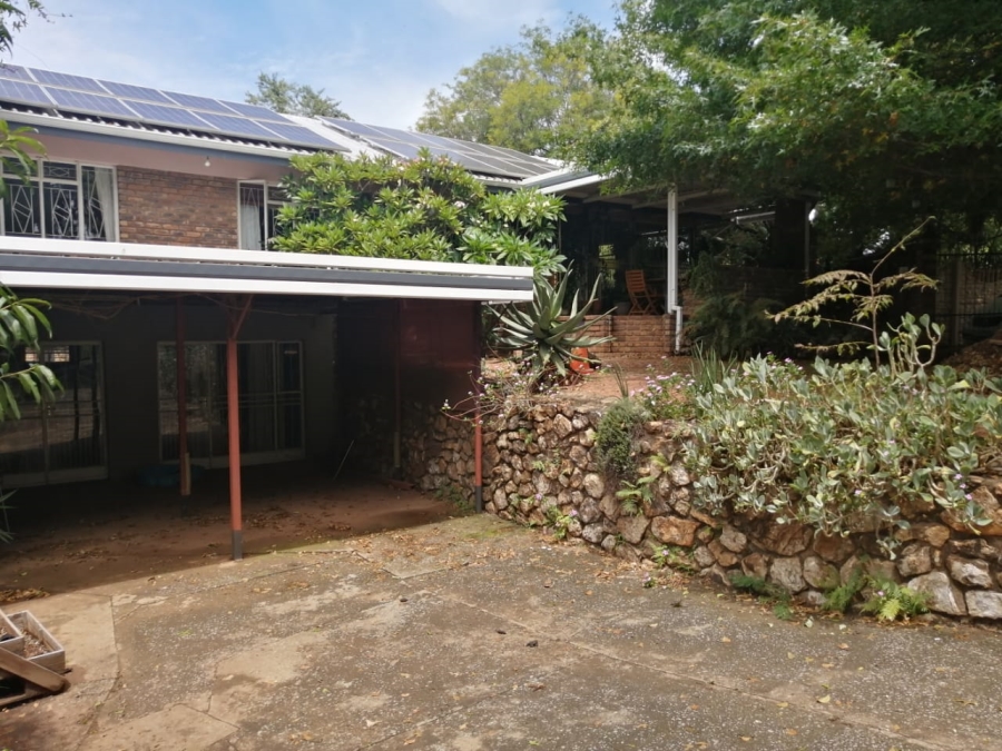 5 Bedroom Property for Sale in Valhalla Gauteng