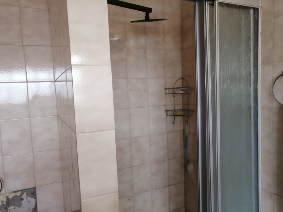 5 Bedroom Property for Sale in Valhalla Gauteng