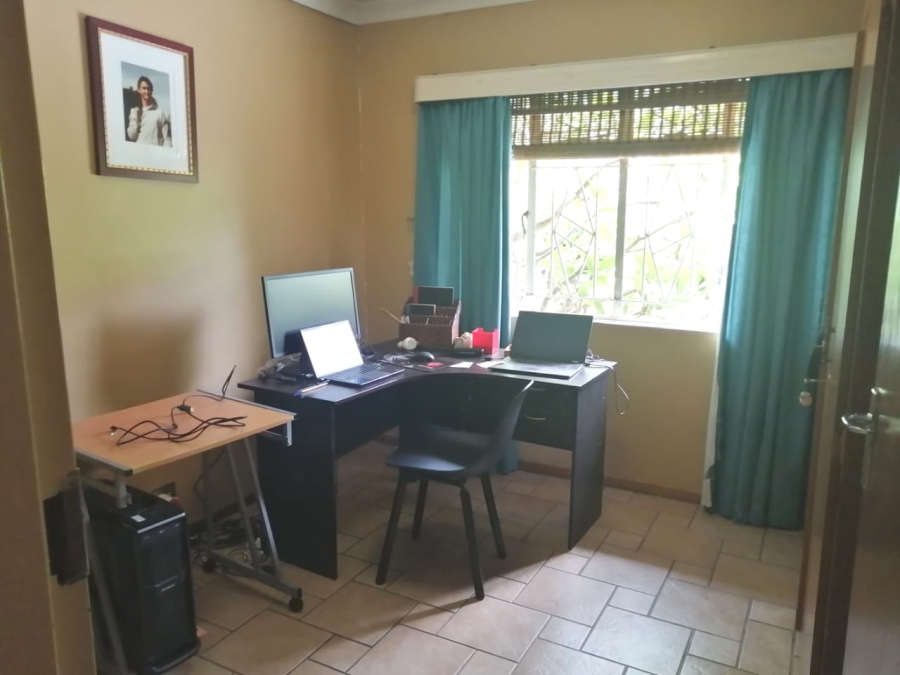 5 Bedroom Property for Sale in Valhalla Gauteng