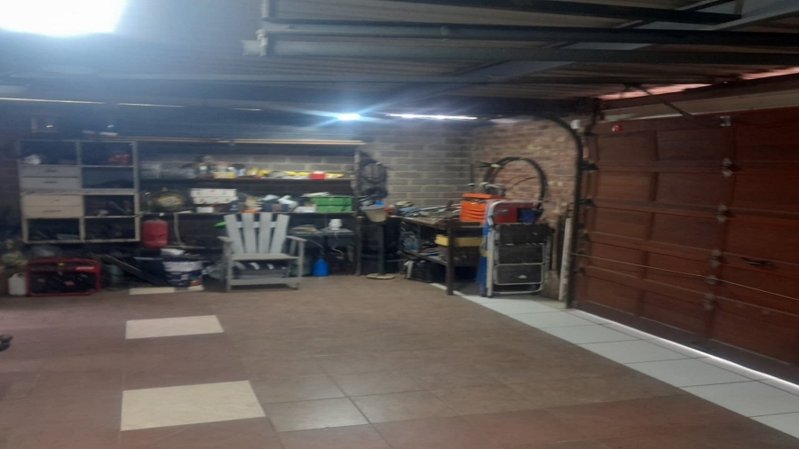 3 Bedroom Property for Sale in Vanderbijlpark SE 7 Gauteng