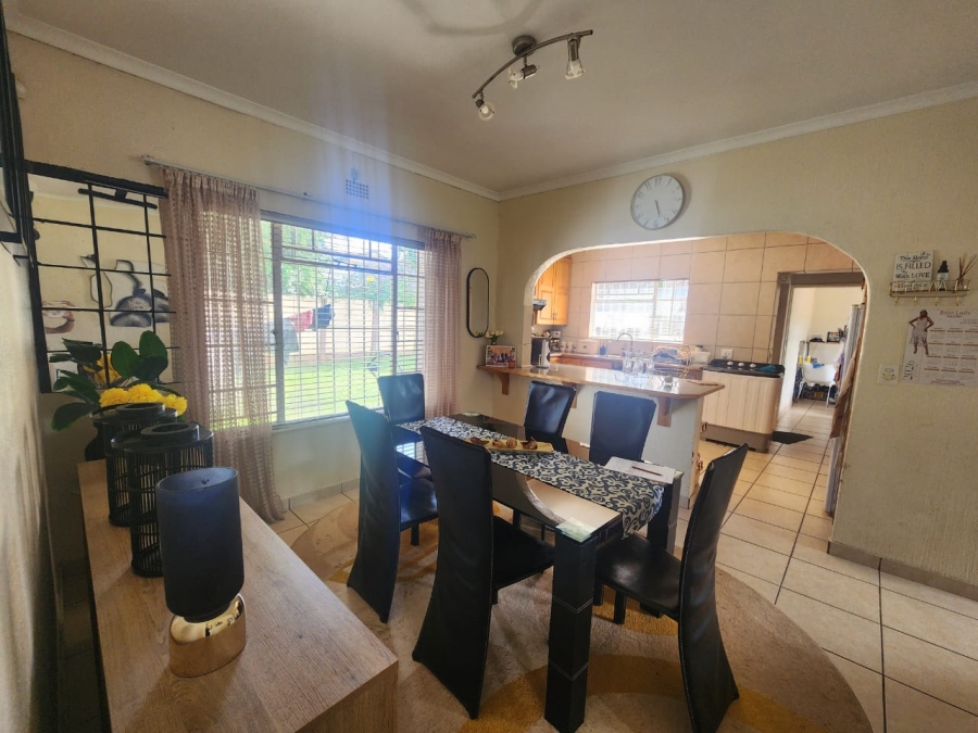 To Let 3 Bedroom Property for Rent in Weltevreden Park Gauteng