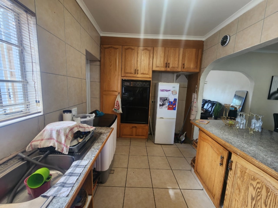 To Let 3 Bedroom Property for Rent in Weltevreden Park Gauteng