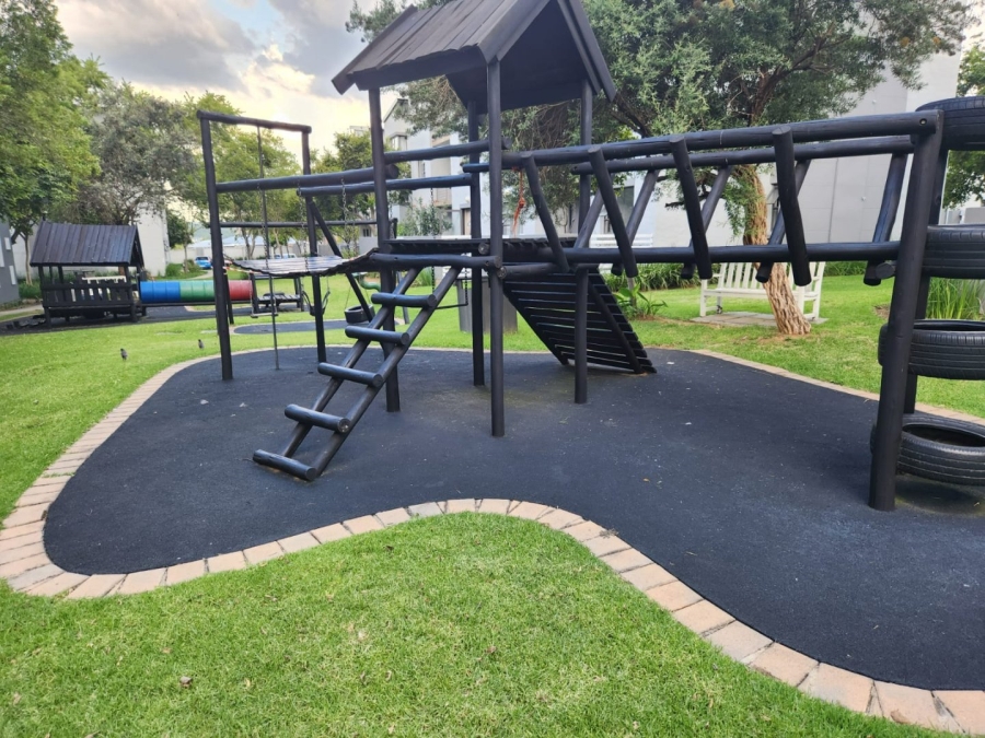 To Let 2 Bedroom Property for Rent in Dainfern Gauteng