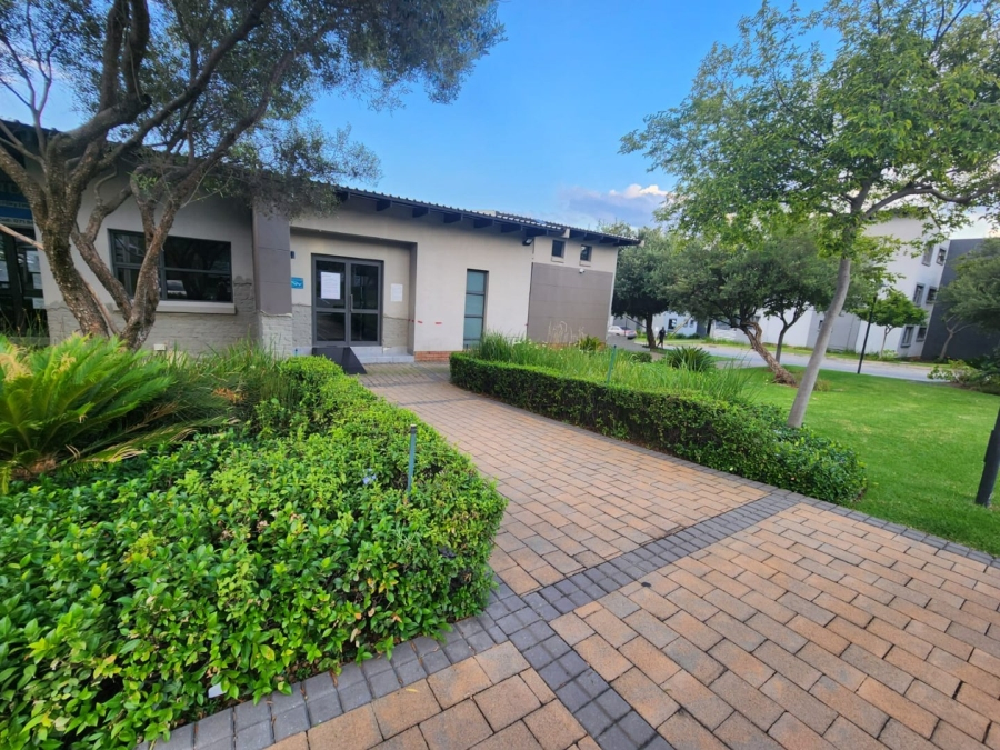 To Let 2 Bedroom Property for Rent in Dainfern Gauteng