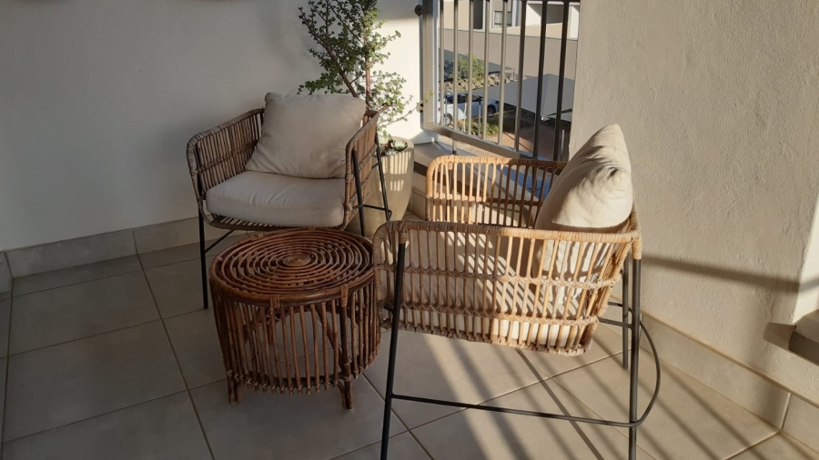 To Let 1 Bedroom Property for Rent in Waterfall Gauteng