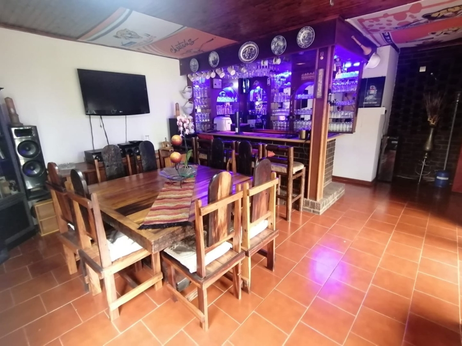 3 Bedroom Property for Sale in Farrarmere Gauteng