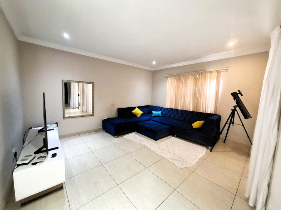 2 Bedroom Property for Sale in Equestria Gauteng