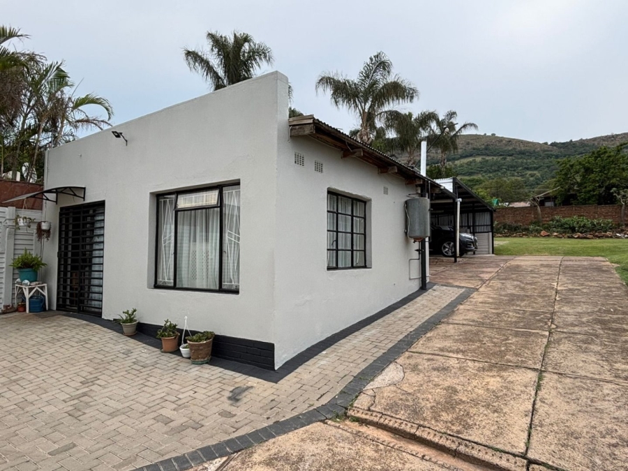 3 Bedroom Property for Sale in Mountain View Gauteng