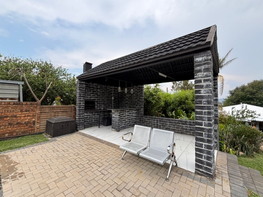 3 Bedroom Property for Sale in Mountain View Gauteng