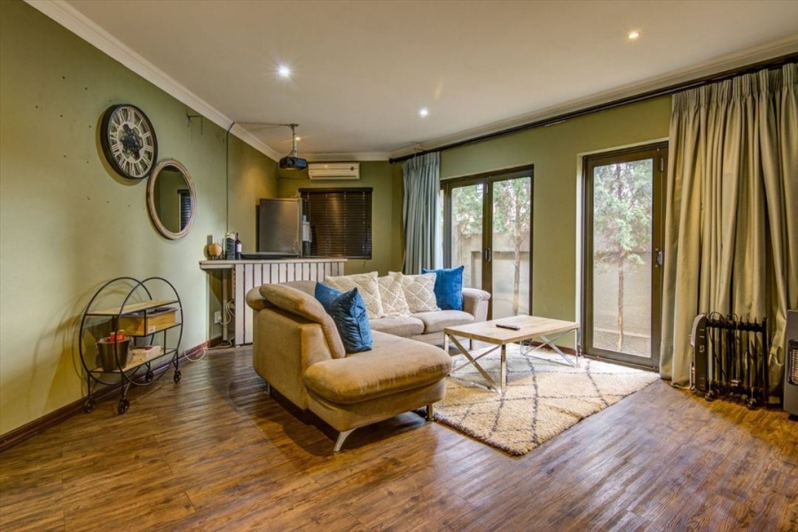 4 Bedroom Property for Sale in Glen Erasmia Gauteng