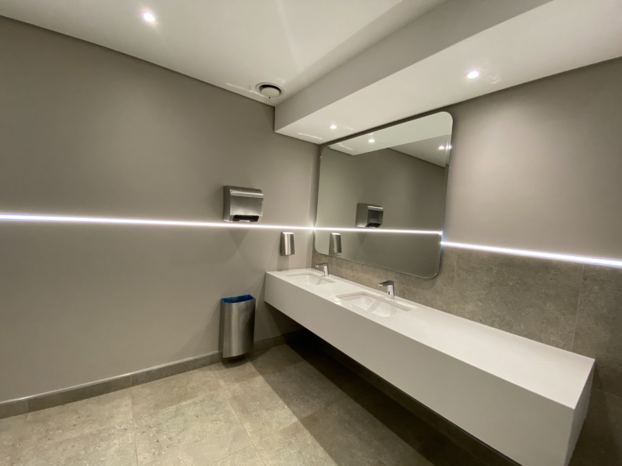 To Let commercial Property for Rent in Nieuw Muckleneuk Gauteng