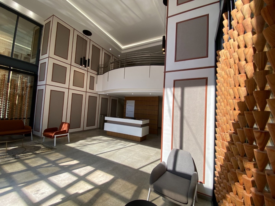 To Let commercial Property for Rent in Nieuw Muckleneuk Gauteng