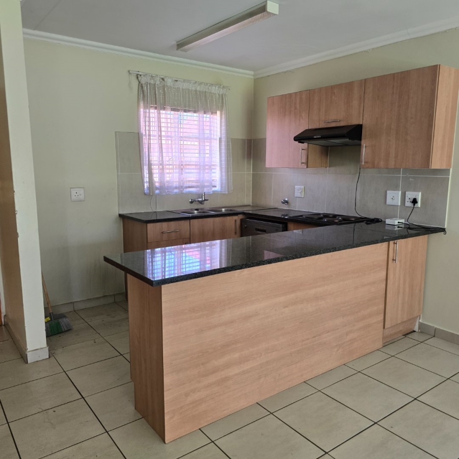2 Bedroom Property for Sale in Equestria Gauteng