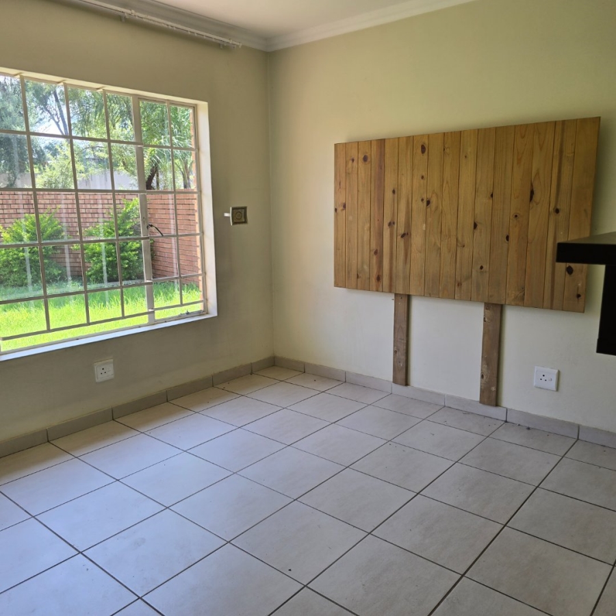 2 Bedroom Property for Sale in Equestria Gauteng