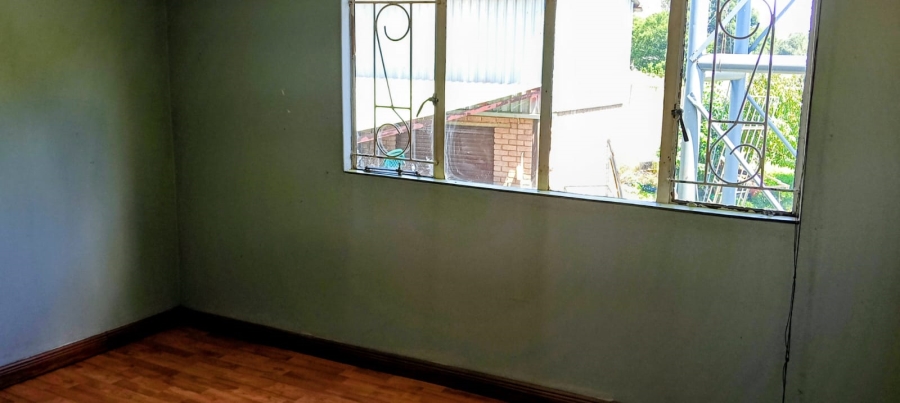 To Let 2 Bedroom Property for Rent in Tarlton Gauteng
