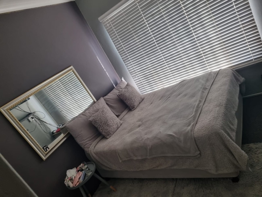 6 Bedroom Property for Sale in The Reeds Gauteng