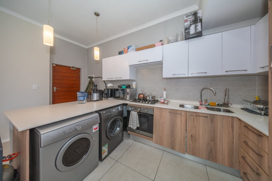 1 Bedroom Property for Sale in Modderfontein Gauteng