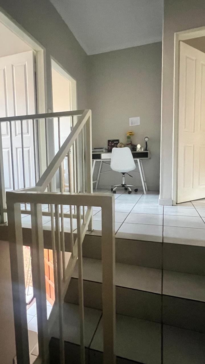 2 Bedroom Property for Sale in Crystal Park Gauteng