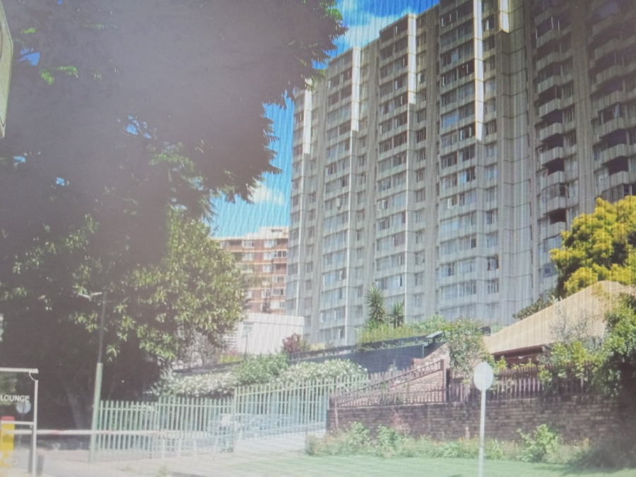 1 Bedroom Property for Sale in Bedfordview Gauteng