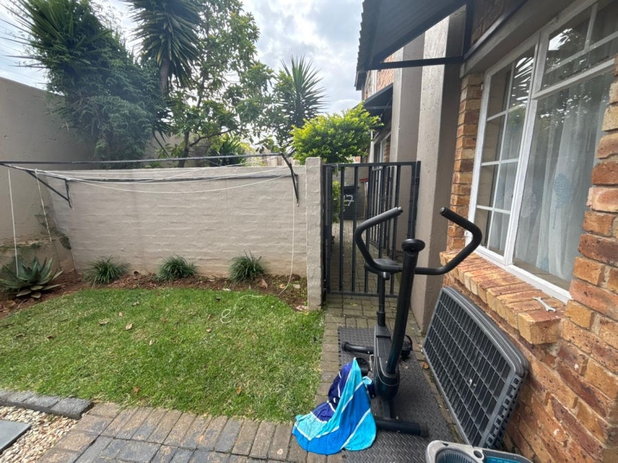 2 Bedroom Property for Sale in Birchleigh Gauteng