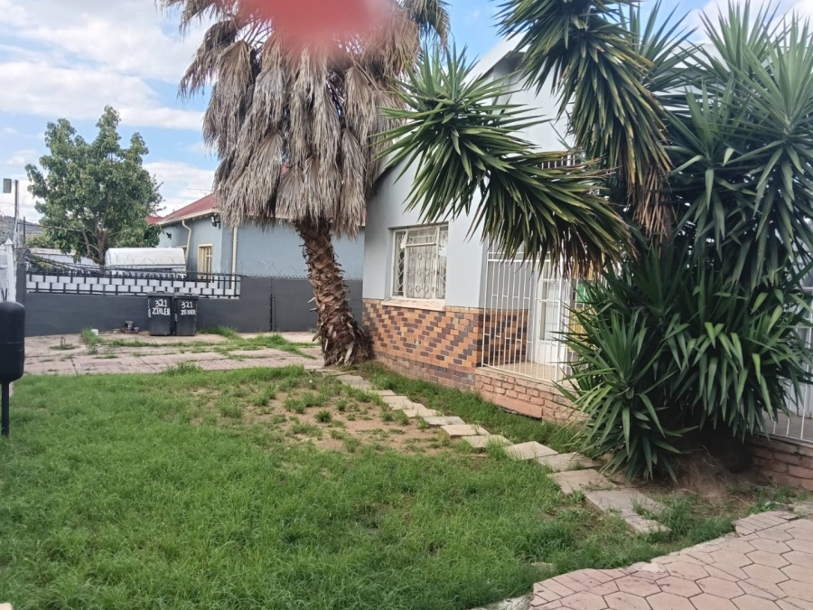 8 Bedroom Property for Sale in Pretoria West Gauteng