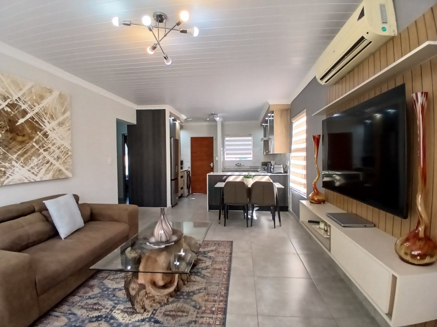 To Let 3 Bedroom Property for Rent in Heuwelsig Estate Gauteng