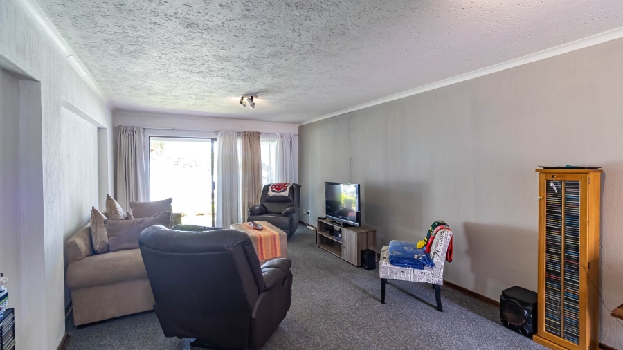 2 Bedroom Property for Sale in Glenvista Gauteng