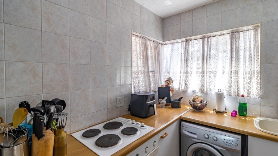 2 Bedroom Property for Sale in Glenvista Gauteng