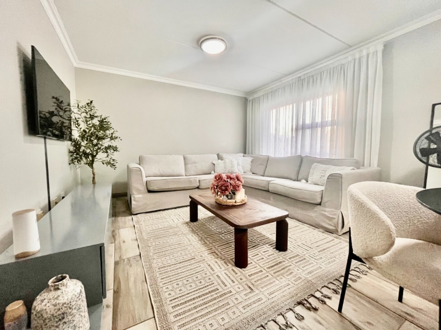 2 Bedroom Property for Sale in Carlswald Gauteng