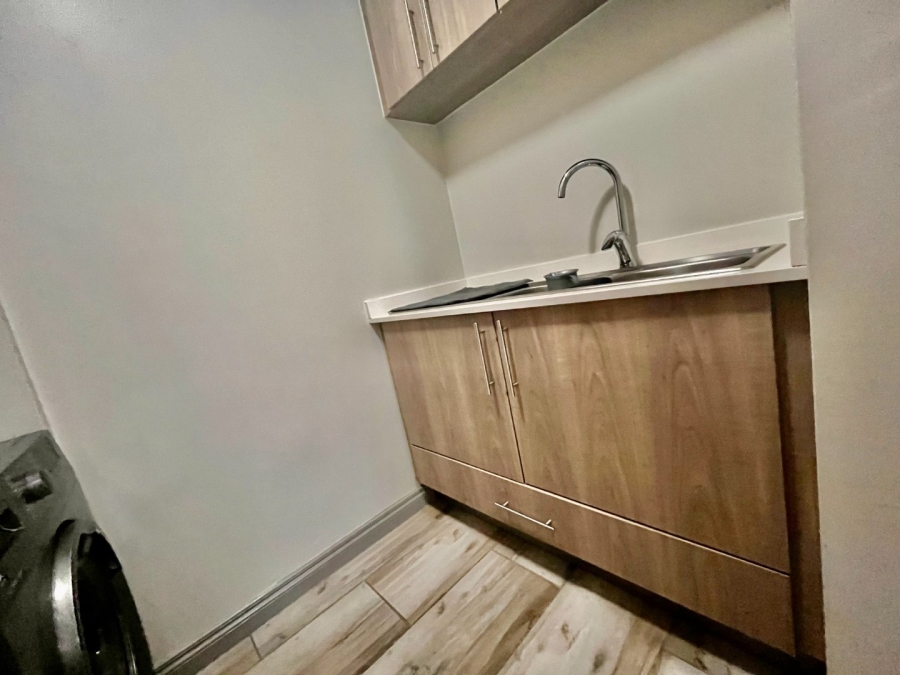 2 Bedroom Property for Sale in Carlswald Gauteng