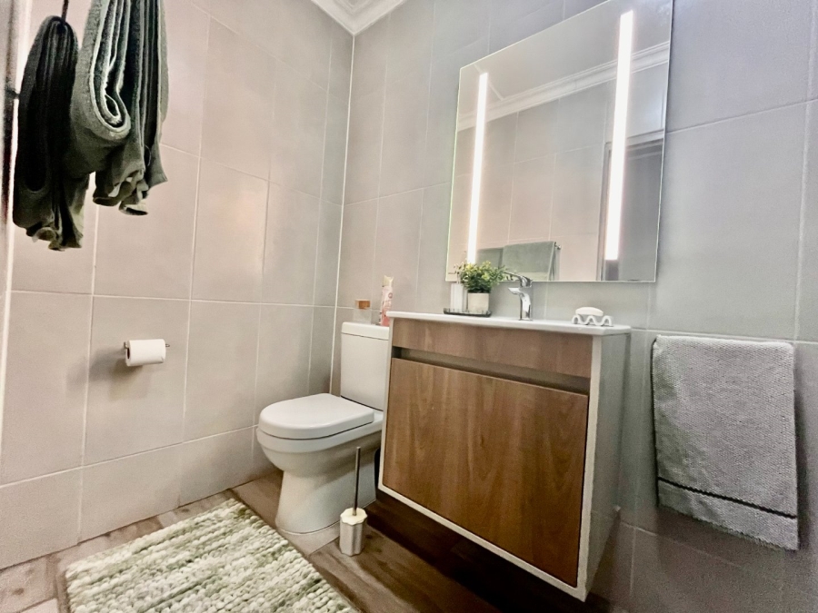 2 Bedroom Property for Sale in Carlswald Gauteng