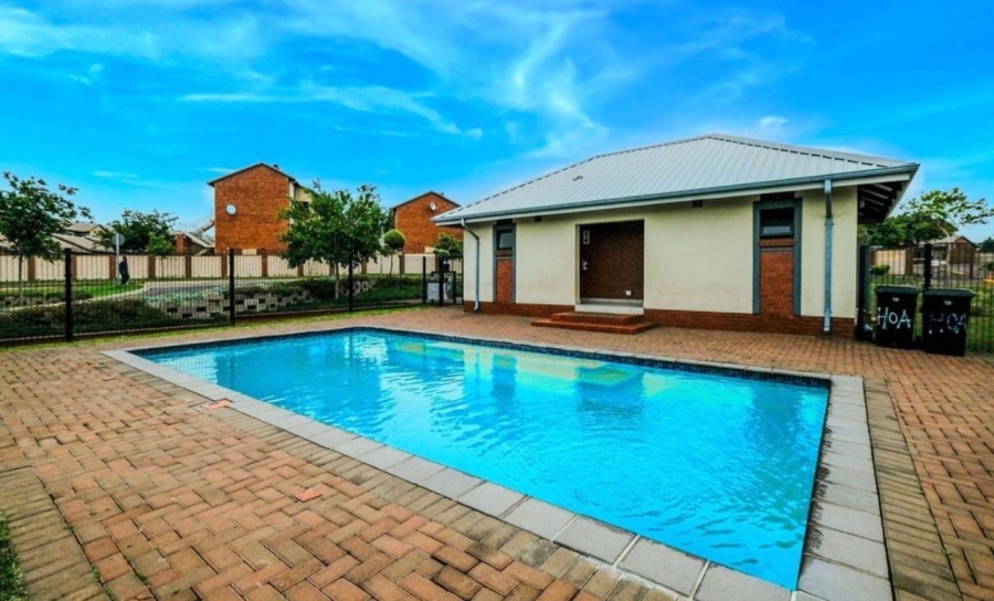 2 Bedroom Property for Sale in Sagewood Gauteng