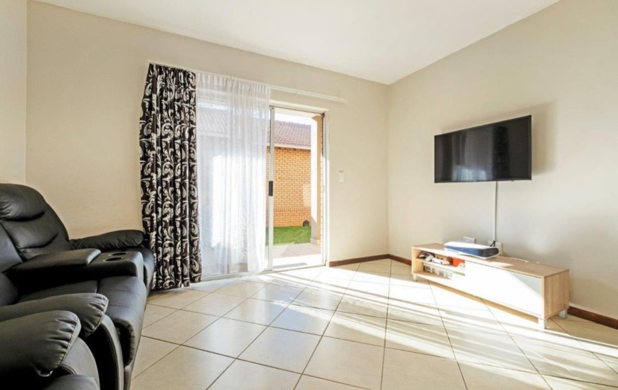 2 Bedroom Property for Sale in Sagewood Gauteng
